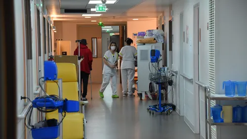 Covid : le plan blanc déclenché dans l'ensemble des hôpitaux de...